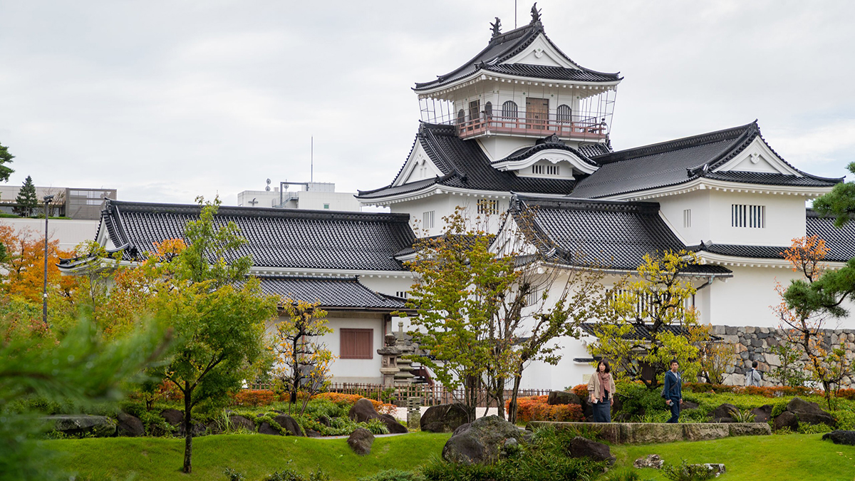 Lâu đài Toyama