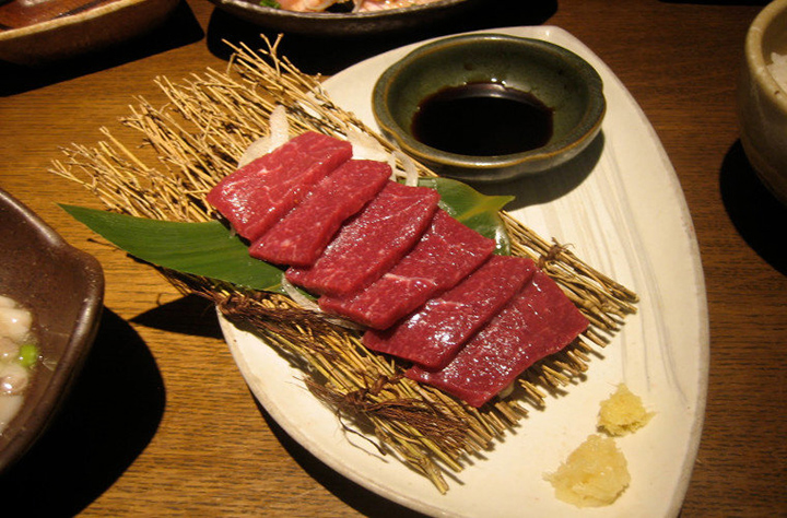 kumamoto noi gan lien voi day nui aso