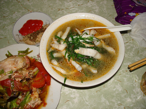 du lich con dao nhung dieu can biet