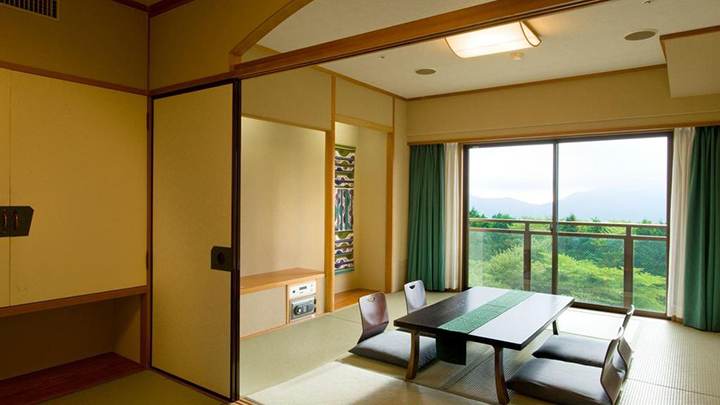 Atami New Fujiya Hotel