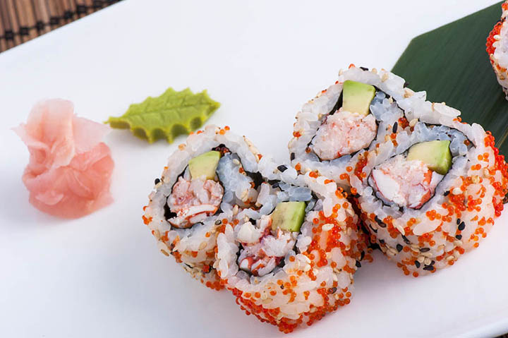 sushi nhật bản