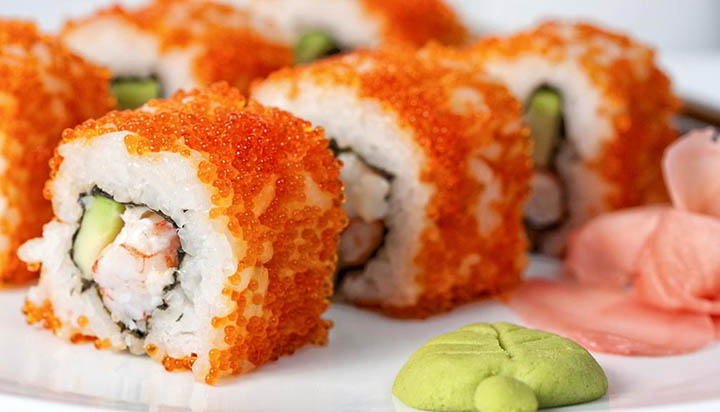 sushi nhật bản