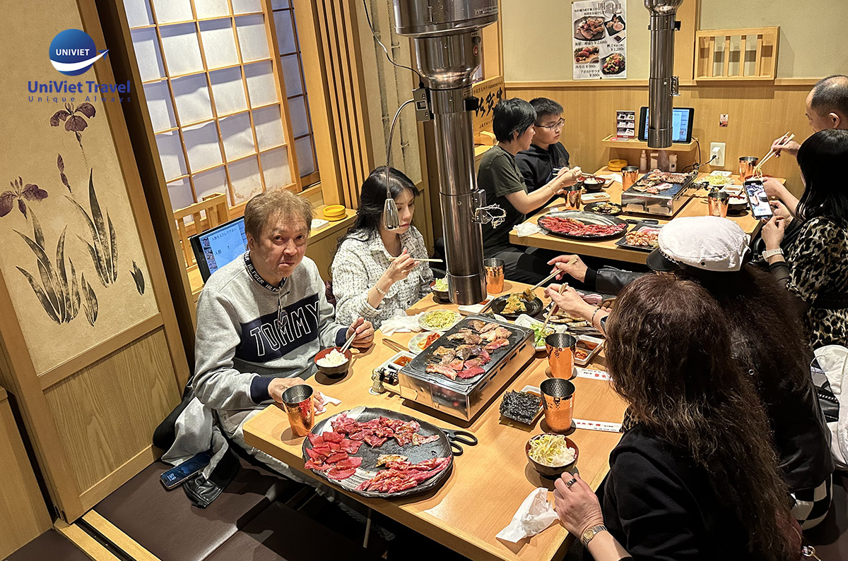 Phòng ăn kiểu Nhật