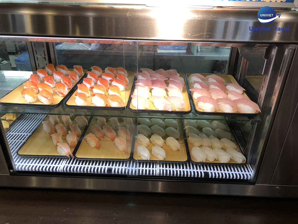 Còn có Sushi