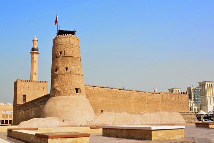 Pháo đài Al Fahidi Fort